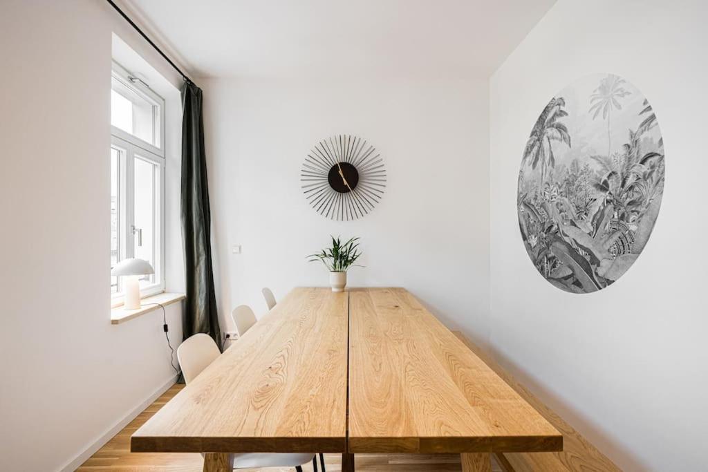 Stylisches Zentrales City-Apartment Mit 2 Balkonen Leipzig Dış mekan fotoğraf