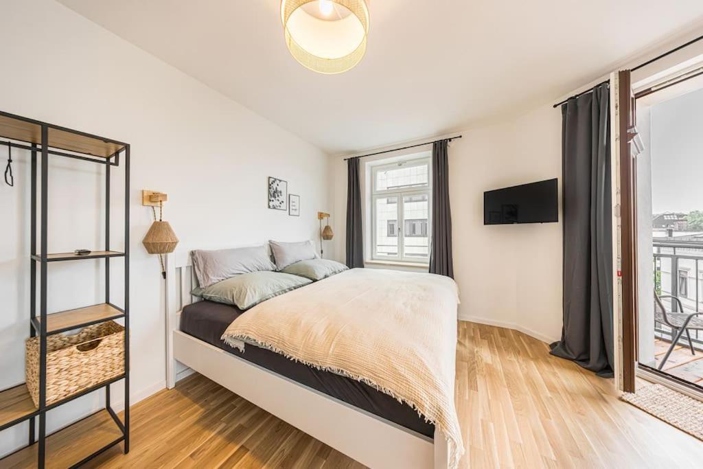 Stylisches Zentrales City-Apartment Mit 2 Balkonen Leipzig Dış mekan fotoğraf