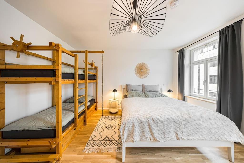 Stylisches Zentrales City-Apartment Mit 2 Balkonen Leipzig Dış mekan fotoğraf